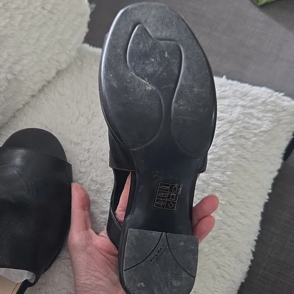 Prada Linea Rossa leather ankle wrap chunky heel sandals Sz 40 - Picture 14 of 16